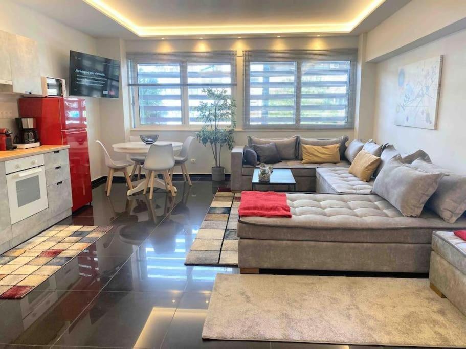 New Amazinglarge Luxury 4Br Suite/1Min Toacropolis Athen Exterior foto