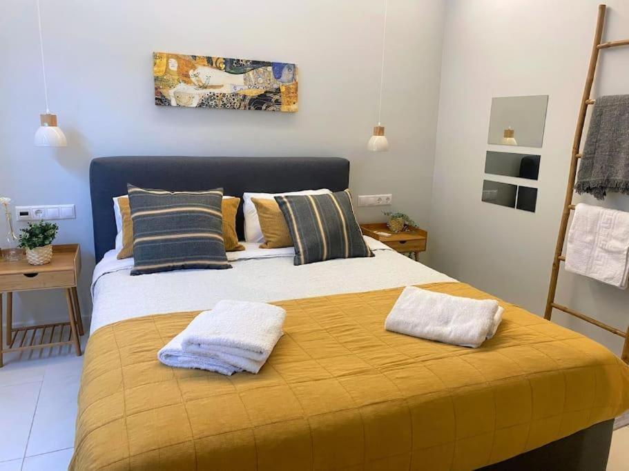 New Amazinglarge Luxury 4Br Suite/1Min Toacropolis Athen Exterior foto