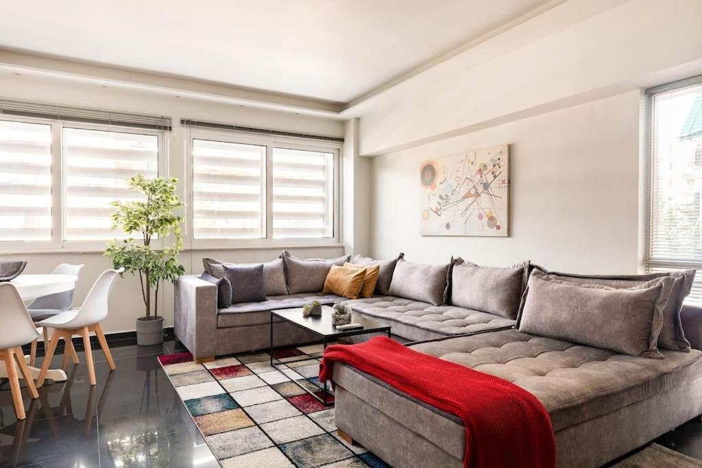 New Amazinglarge Luxury 4Br Suite/1Min Toacropolis Athen Exterior foto